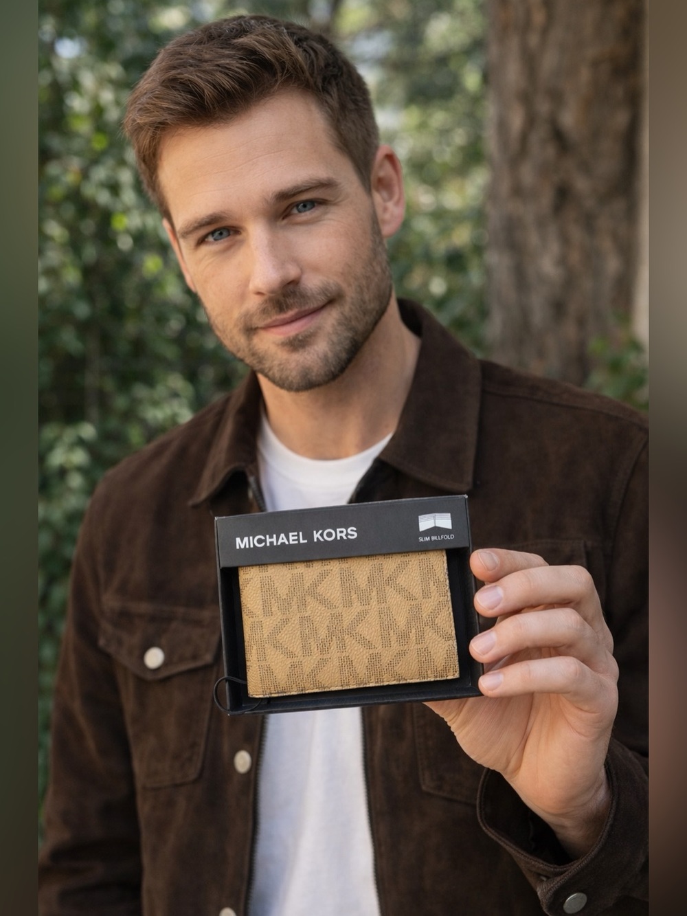 NWT Michael Kors Men’s MK Logo Slim Bifold – Camel